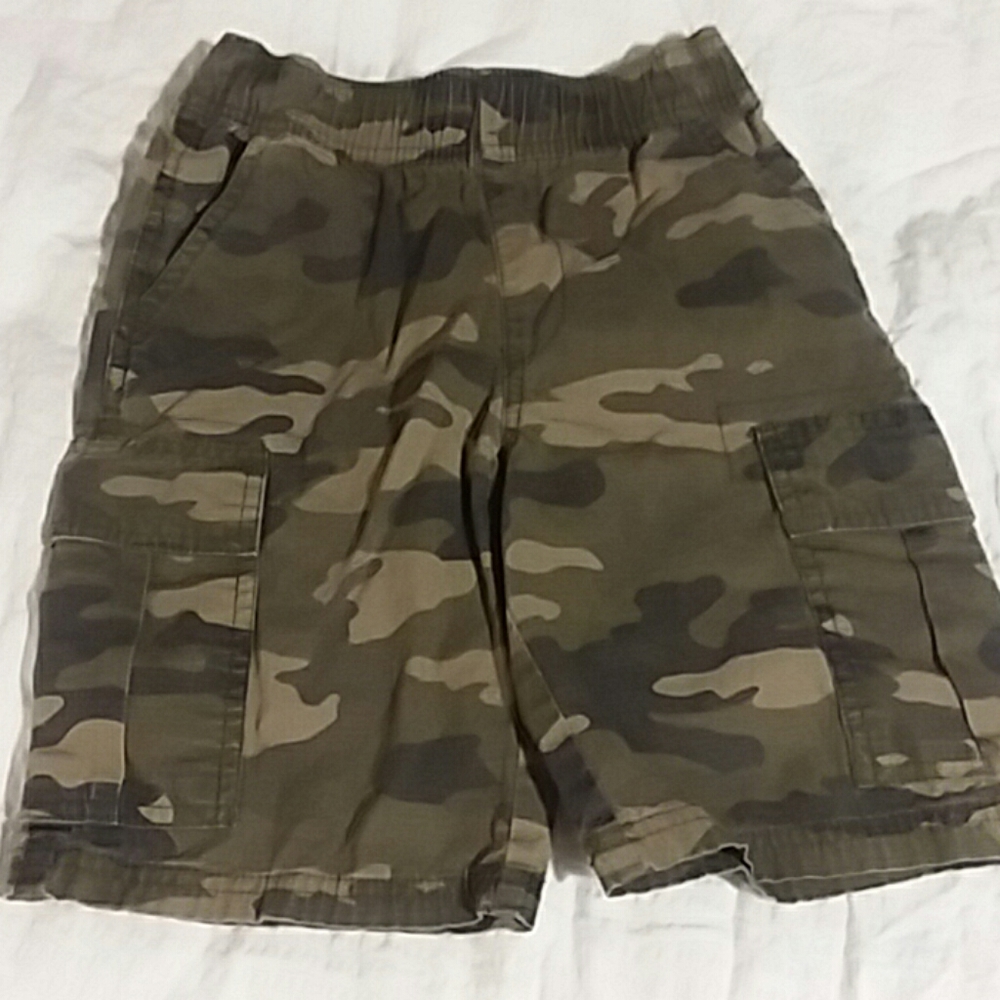 The Children's Place boy's shorts